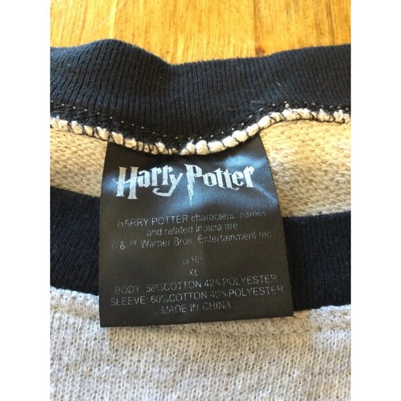 Harry Potter Hogwarts Crest Long Sleeve T-Shirt Size XL Casual Large Spell Out - Picture 4 of 6